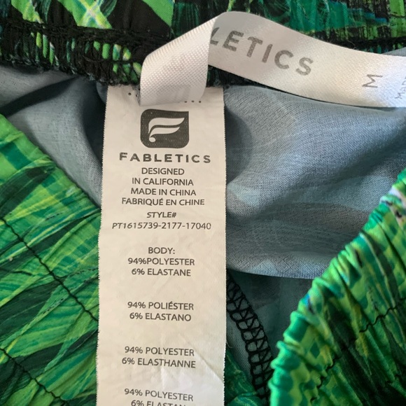Fabletics Sz M. Breezy Black and Green Leaf Capri pants. - Picture 6 of 7